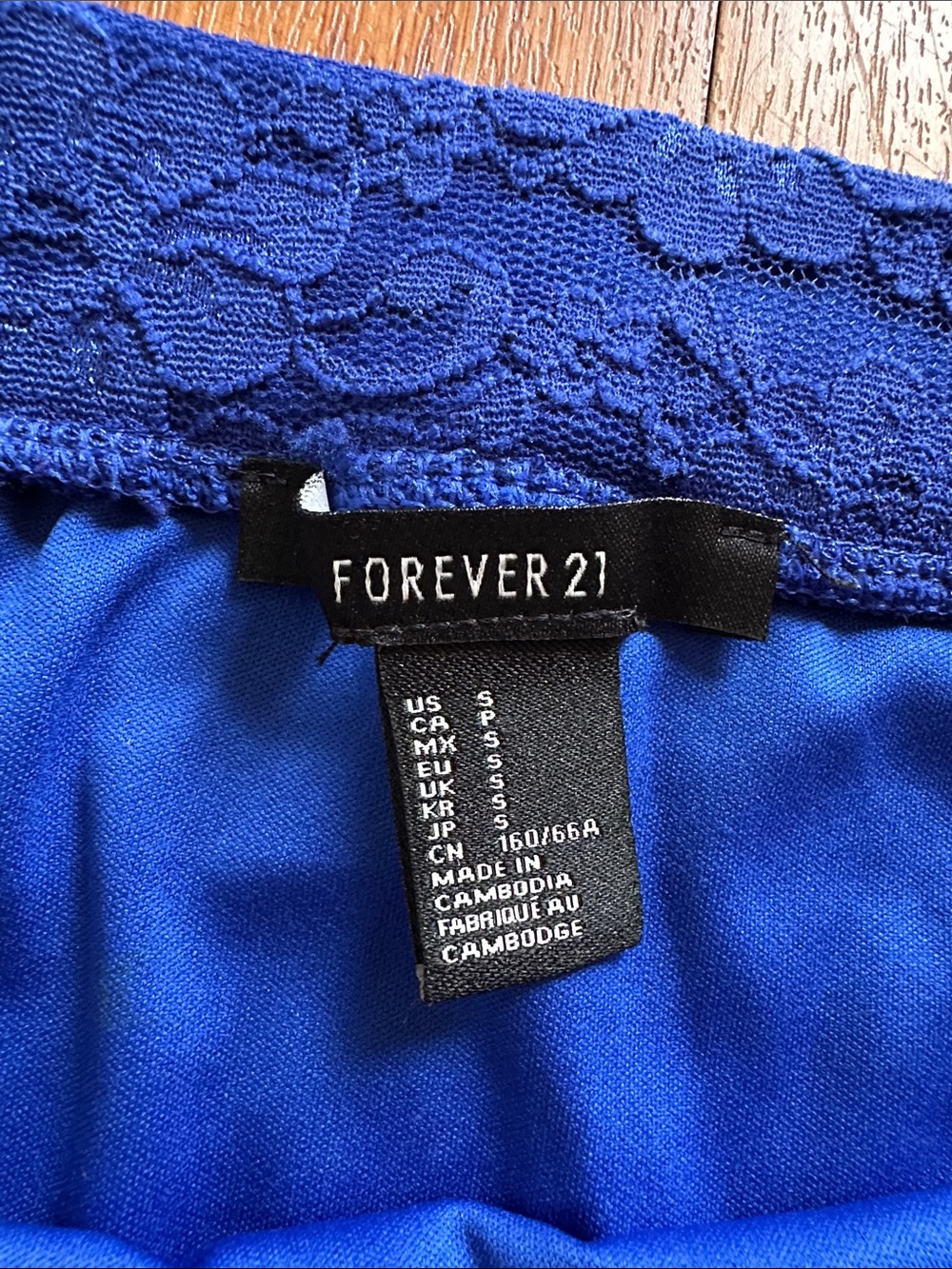 Forever 21 Blue Lace Mini Skirt and Black crop top- Small - Picture 6 of 7